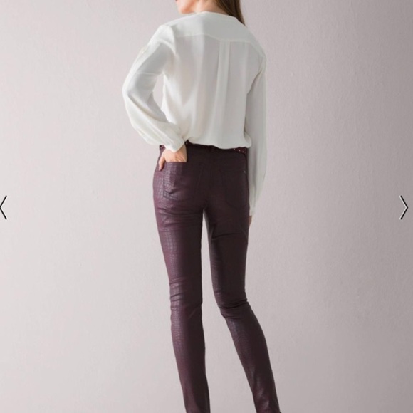 WHBM Mid-Rise Coated Croc Skinny Jeans - Picture 4 of 11